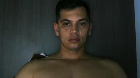 zoro_00 online show from July 23, 2026, 1:58 am