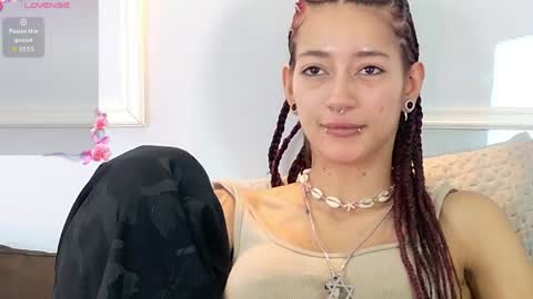 Snapshot of zorravioleta chatting on May 13, 2026, 1:30 pm Violeta online show from May 13, 2026, 1:30 pm