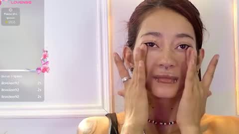 Snapshot of zorravioleta chatting on June 18, 2026, 1:48 pm Violeta online show from June 18, 2026, 1:48 pm