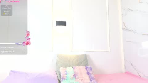 Snapshot of zorravioleta chatting on June 24, 2026, 1:10 pm Violeta online show from June 24, 2026, 1:10 pm