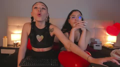 Snapshot of zowi_hottiee chatting on February 15, 2025, 2:47 am cintya kors online show from February 15, 2025, 2:47 am