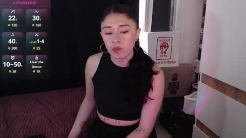 Snapshot of zowi_hottiee chatting on November 24, 2025, 3:45 pm cintya kors online show from November 24, 2025, 3:45 pm