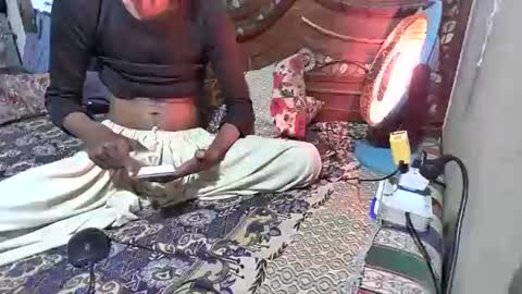 zoyakhan803 online show from February 9, 2026, 8:46 pm