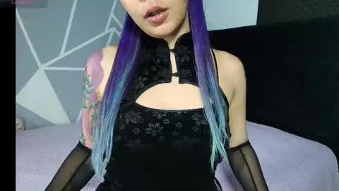 zpzphot online show from March 11, 2026, 9:54 pm