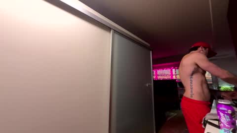 Snapshot of zuko_zen69 chatting on September 25, 2025, 1:26 pm Zuko online show from September 25, 2025, 1:26 pm