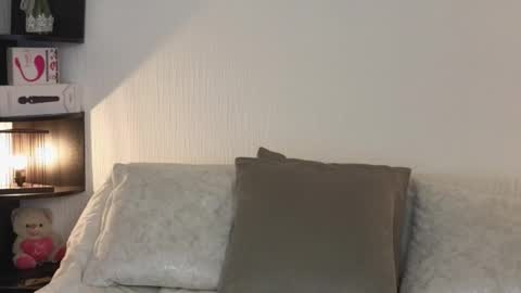 Snapshot of zuly_zahir_01 chatting on November 17, 2025, 6:52 am zuly goode online show from November 17, 2025, 6:52 am