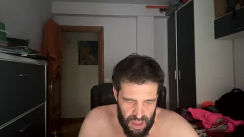 Snapshot of zurdineno chatting on July 16, 2026, 4:46 pm zurdineno online show from July 16, 2026, 4:46 pm