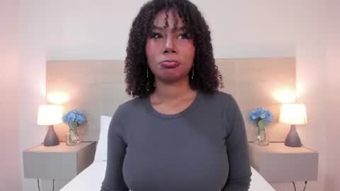 Snapshot of zurismith chatting on June 11, 2026, 11:30 am Zuri Smith online show from June 11, 2026, 11:30 am