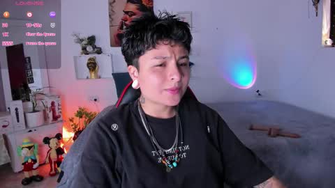 Zury Ramirez online show from February 22, 2026, 9:13 pm