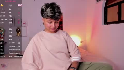 Snapshot of zuryramirez_ chatting on June 11, 2026, 6:00 am Zury Ramirez online show from June 11, 2026, 6:00 am