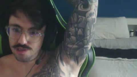 Snapshot of zusta10 chatting on April 20, 2026, 4:32 pm zusta10 online show from April 20, 2026, 4:32 pm