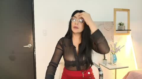Snapshot of zuzana21 chatting on May 26, 2026, 1:29 pm Zuzana21 online show from May 26, 2026, 1:29 pm