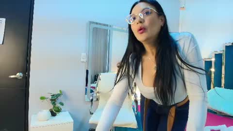 Snapshot of zuzana21 chatting on July 23, 2026, 3:32 pm Zuzana21 online show from July 23, 2026, 3:32 pm
