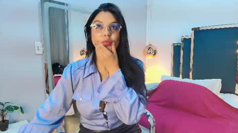 Snapshot of zuzana21 chatting on July 28, 2026, 2:13 pm Zuzana21 online show from July 28, 2026, 2:13 pm