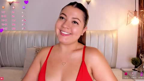 Zara online show from September 25, 2025, 7:06 pm