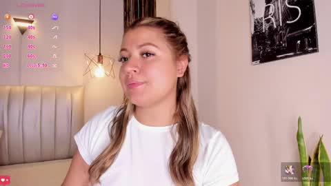 Snapshot of zuzu_sweet chatting on June 2, 2026, 7:05 pm Zara online show from June 2, 2026, 7:05 pm