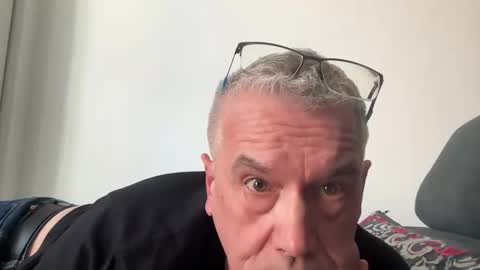 zwickauer1969 online show from March 9, 2025, 2:54 pm