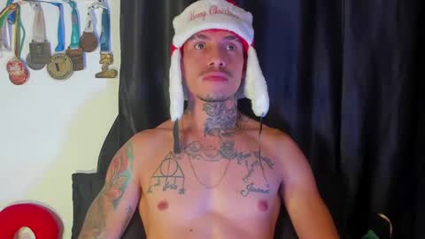 zyon garcia online show from December 11, 2024, 2:30 am