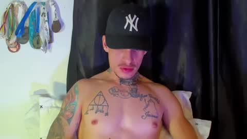 zyon garcia online show from January 18, 2025, 5:04 pm