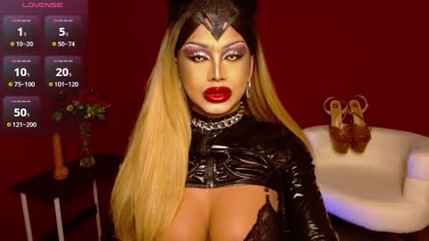 Snapshot of zyradom chatting on December 16, 2025, 12:43 pm zyradom online show from December 16, 2025, 12:43 pm