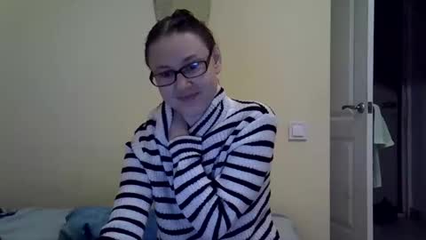 Snapshot of zyuhre chatting on October 13, 2025, 1:11 pm Zyuhre online show from October 13, 2025, 1:11 pm