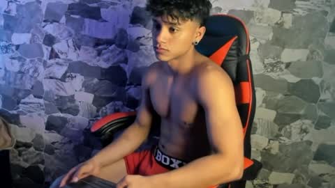 Snapshot of zyzz_1812 chatting on May 21, 2026, 5:14 am zyzz_1812 online show from May 21, 2026, 5:14 am
