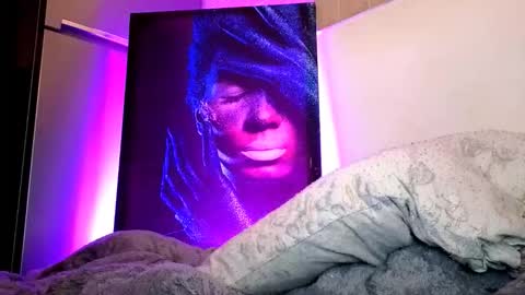 Snapshot of zzarraaa chatting on November 17, 2025, 7:30 pm zzarraaa online show from November 17, 2025, 7:30 pm