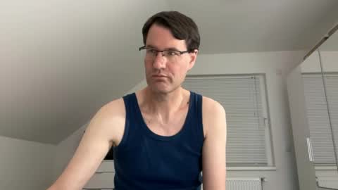 zzz123_cam online show from May 2, 2026, 3:28 pm