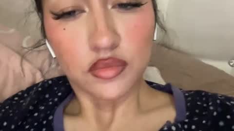 Snapshot of zzzdoll chatting on June 2, 2026, 2:24 am Mistress Mina non nude model online show from June 2, 2026, 2:24 am