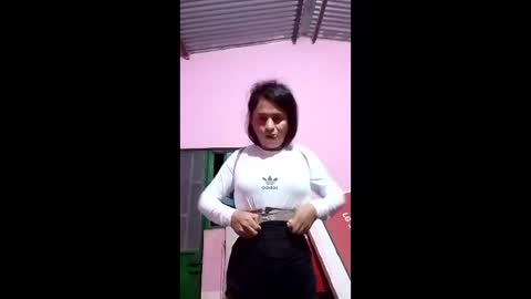 zzzlannimuslzzz online show from March 16, 2026, 1:26 pm