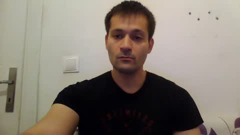 zzzzzzz41 online show from December 2, 2024, 4:42 pm