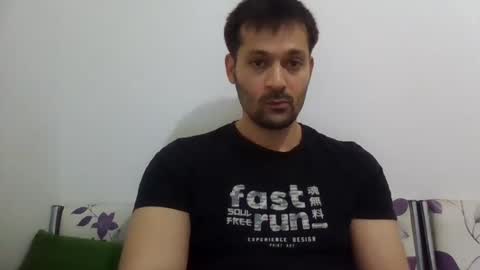 zzzzzzz41 online show from March 5, 2025, 4:57 pm