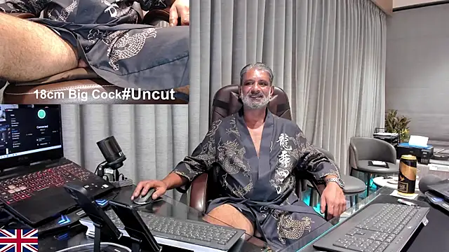 OnlineBossUK online show from May 24, 2026, 10:48 pm
