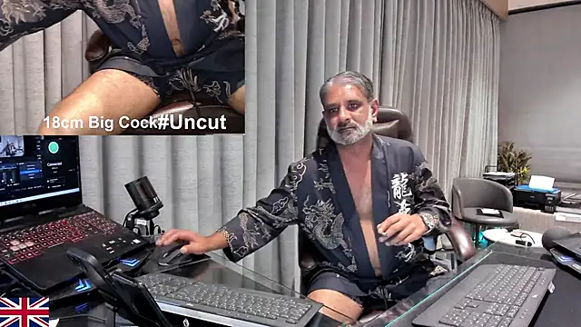 OnlineBossUK online show from May 26, 2026, 4:58 pm