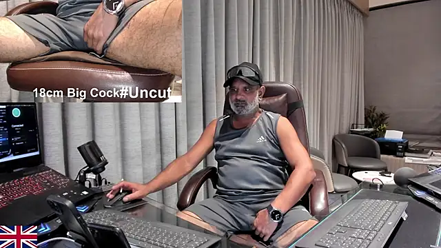 OnlineBossUK online show from June 13, 2026, 4:38 pm