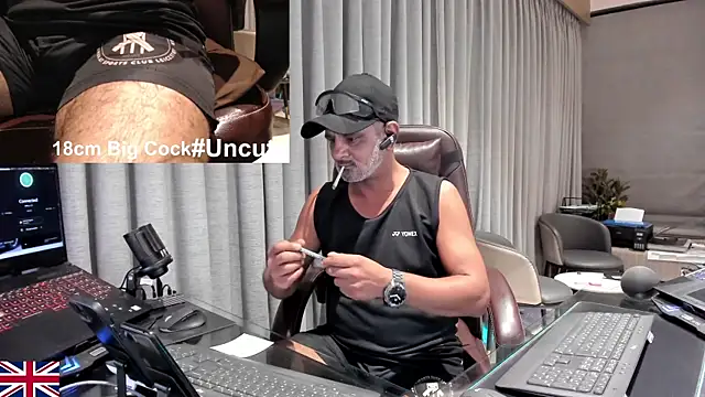 OnlineBossUK online show from June 16, 2026, 4:42 pm