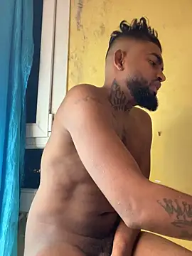 Snapshot of IviedWaster chatting on March 22, 2025, 2:59 am IviedWaster online show from March 22, 2025, 2:59 am