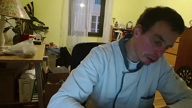 Snapshot of cloupefun chatting on February 15, 2025, 6:44 am cloupefun online show from February 15, 2025, 6:44 am