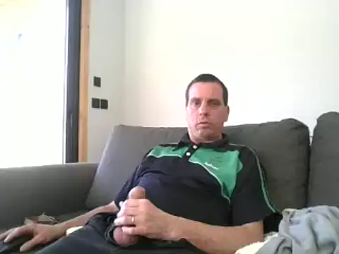 Snapshot of cloupefun chatting on March 18, 2025, 10:03 am cloupefun online show from March 18, 2025, 10:03 am