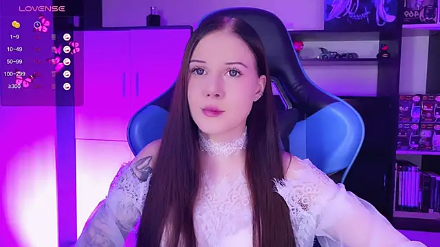 jasminevine online show from December 6, 2024, 5:44 pm