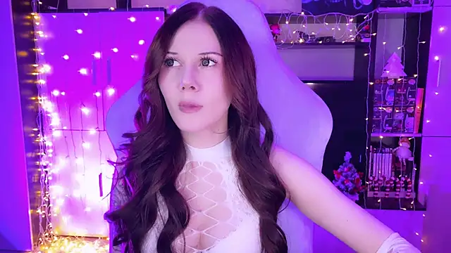 jasminevine online show from January 1, 2025, 12:53 am