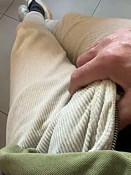 buodiculo online show from February 7, 2025, 1:53 pm