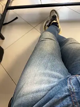 buodiculo online show from February 10, 2025, 3:21 pm