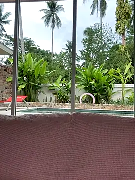 Helena Karel online show from September 27, 2025, 9:14 am