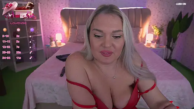 MissyMartinez online show from March 13, 2026, 4:02 pm