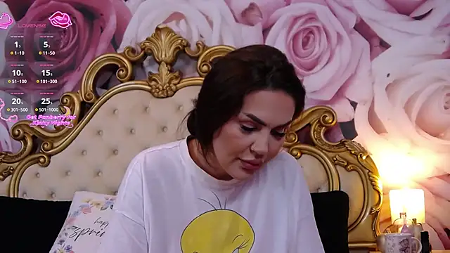 Snapshot of HessaHessy chatting on July 20, 2026, 4:09 pm HessaHessy online show from July 20, 2026, 4:09 pm
