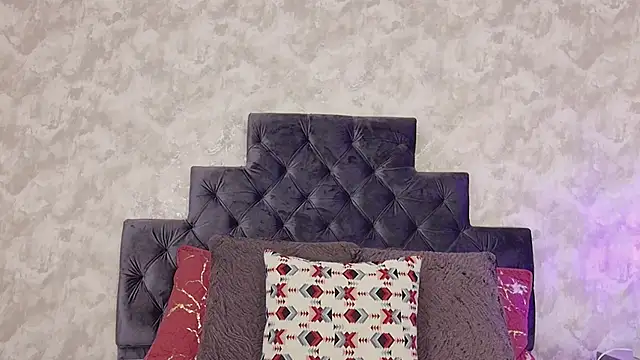 elizabeth coleman online show from March 5, 2026, 9:55 pm