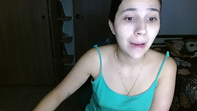 mia  lopez  online show from April 28, 2026, 4:06 am