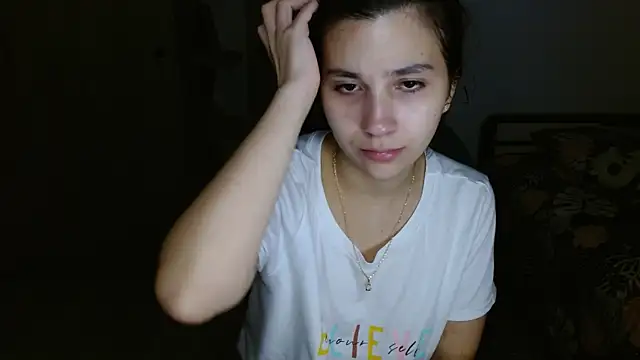 mia  lopez  online show from May 1, 2026, 5:12 am