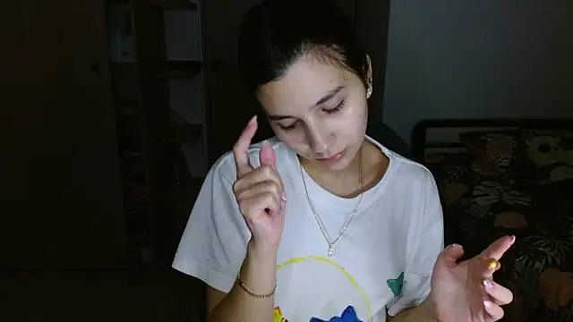 Snapshot of mia__lopez_ chatting on May 13, 2026, 4:32 am mia lopez online show from May 13, 2026, 4:32 am